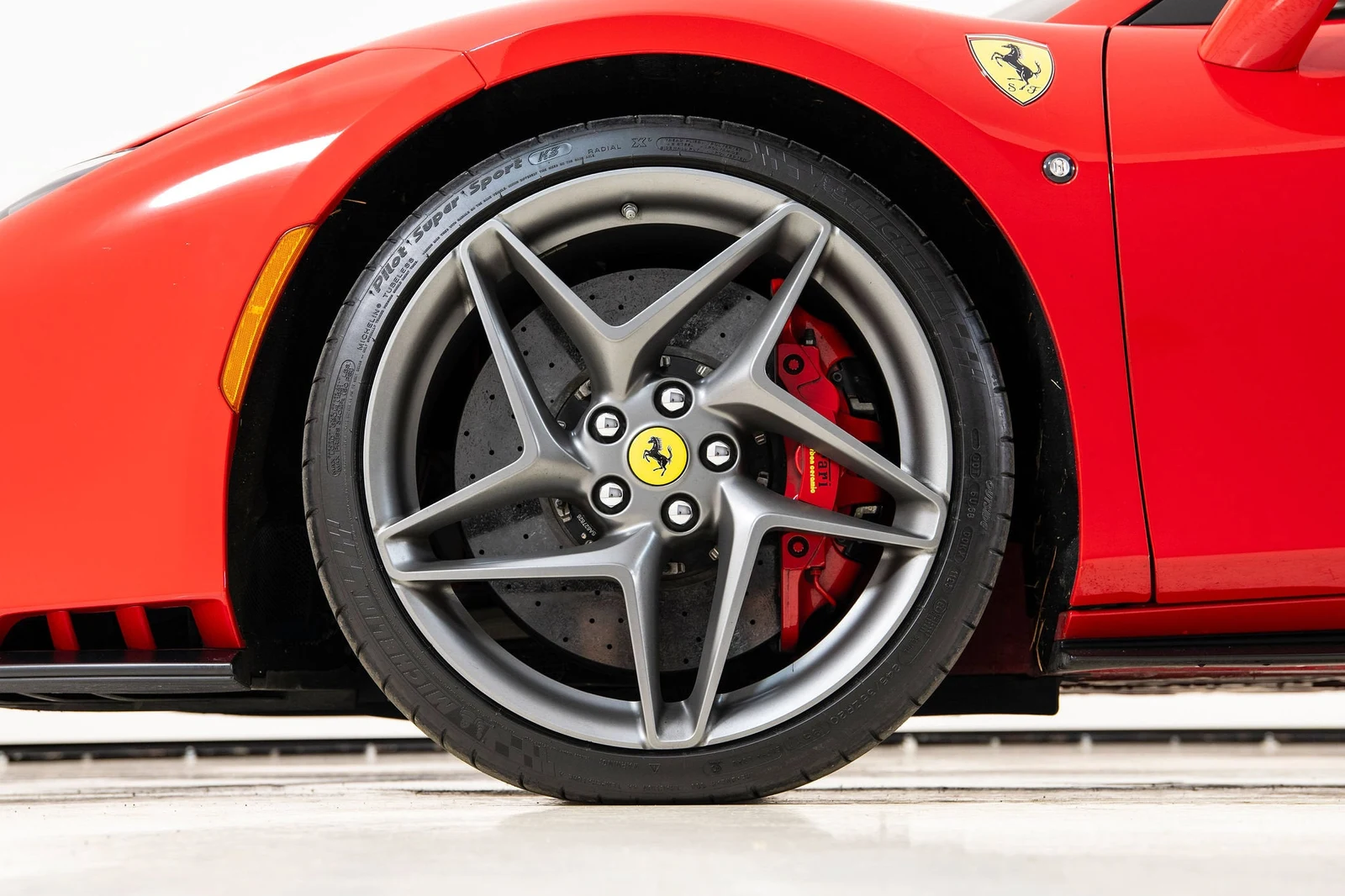 2022 Ferrari F8 Spider, 19/19