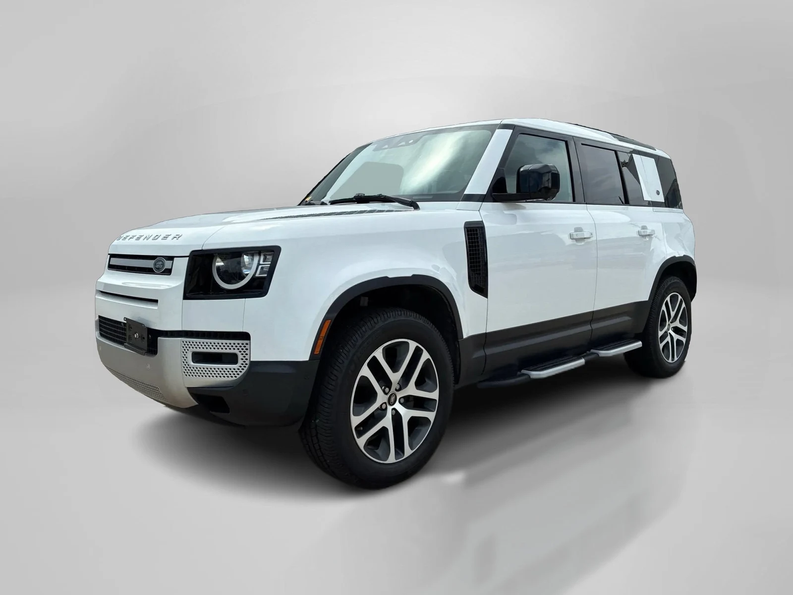 2023 Land Rover Defender 110 P300 S, 2/20