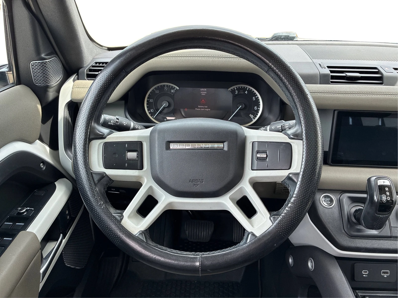 2023 Land Rover Defender 110 P300 S, 19/20