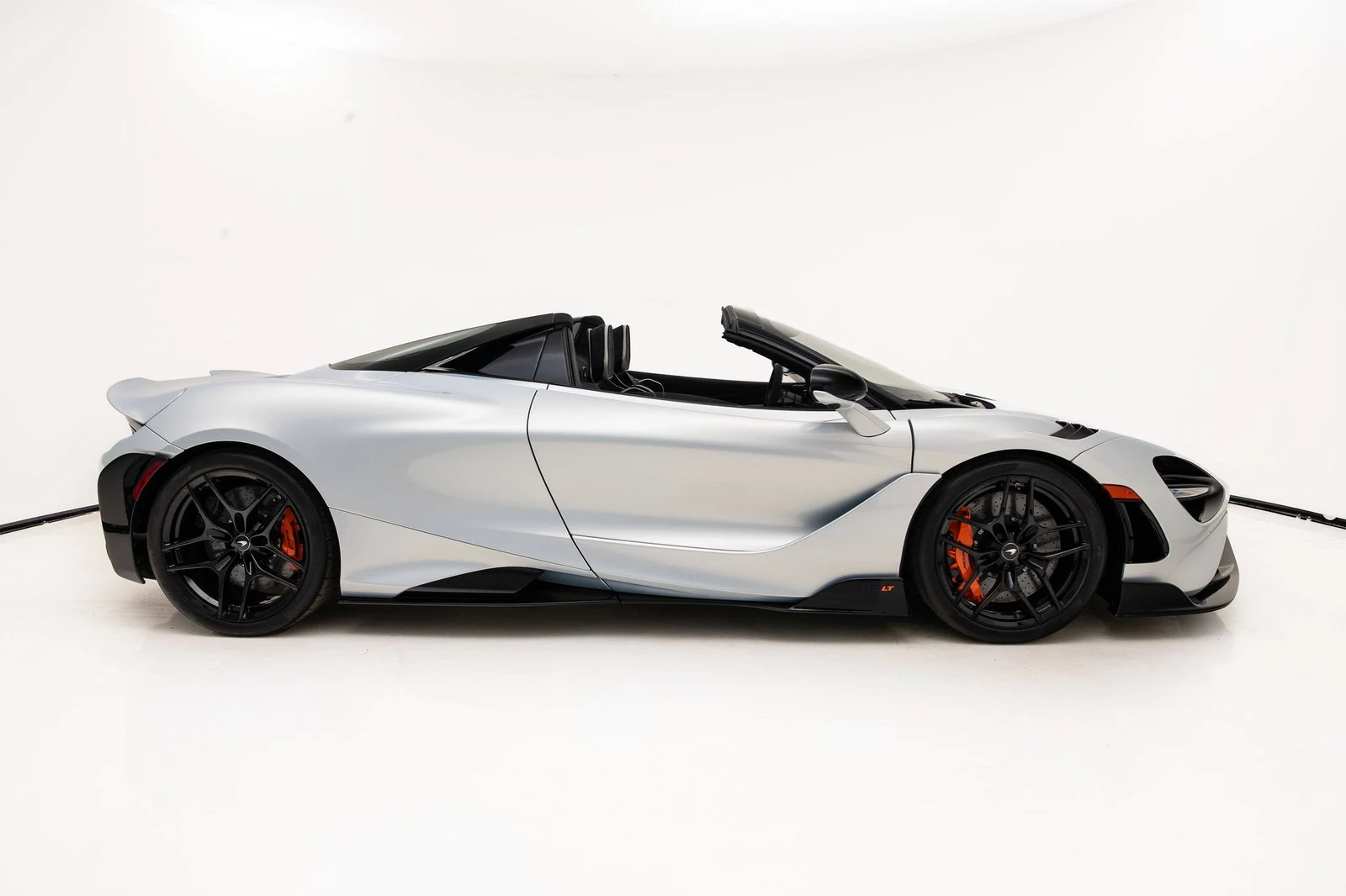 2022 McLaren 765LT Spider, 3/20