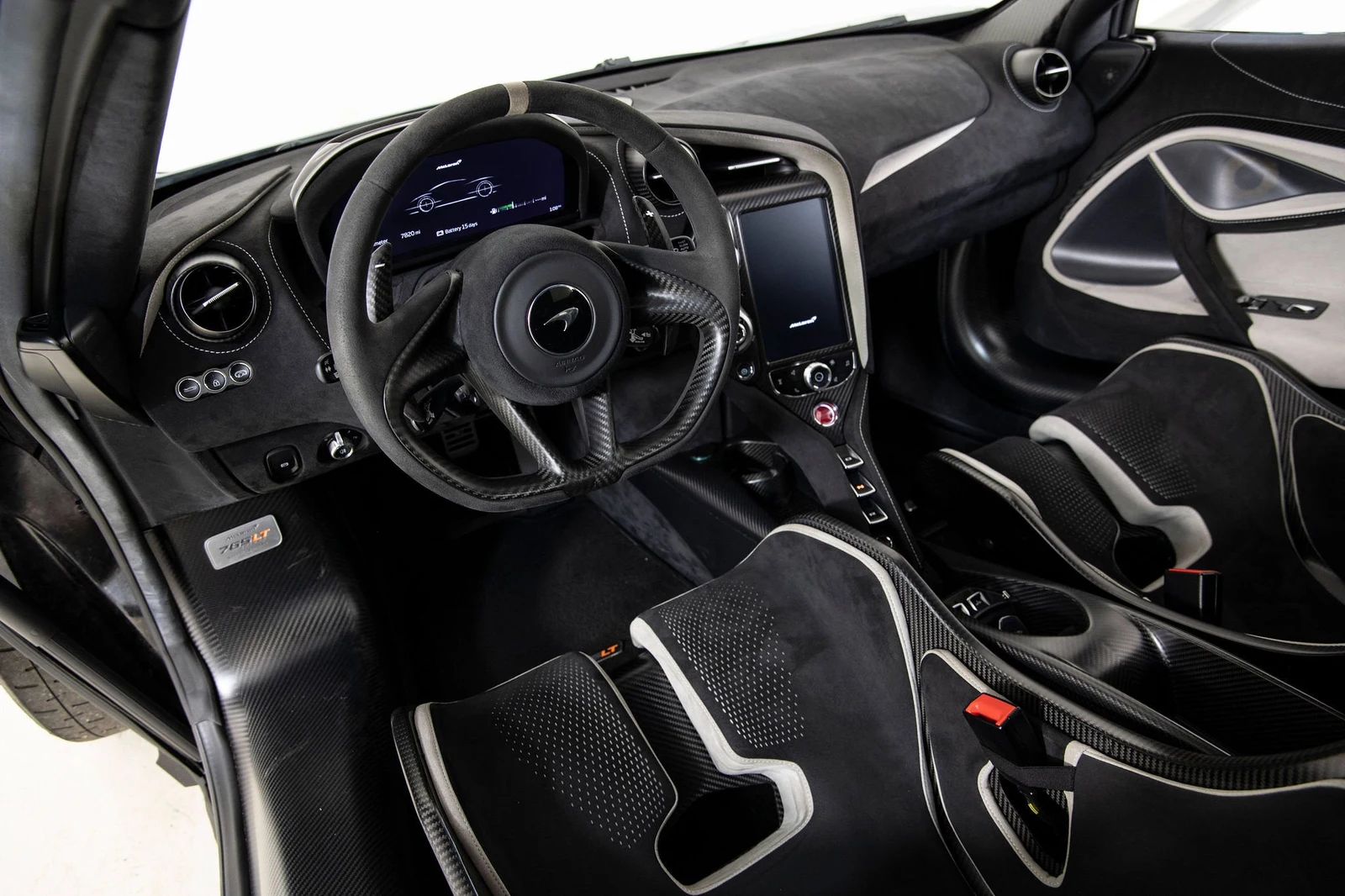 2022 McLaren 765LT Spider, 4/20