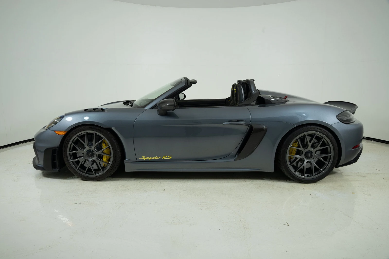 2025 Porsche 718 Spyder RS, 8/20