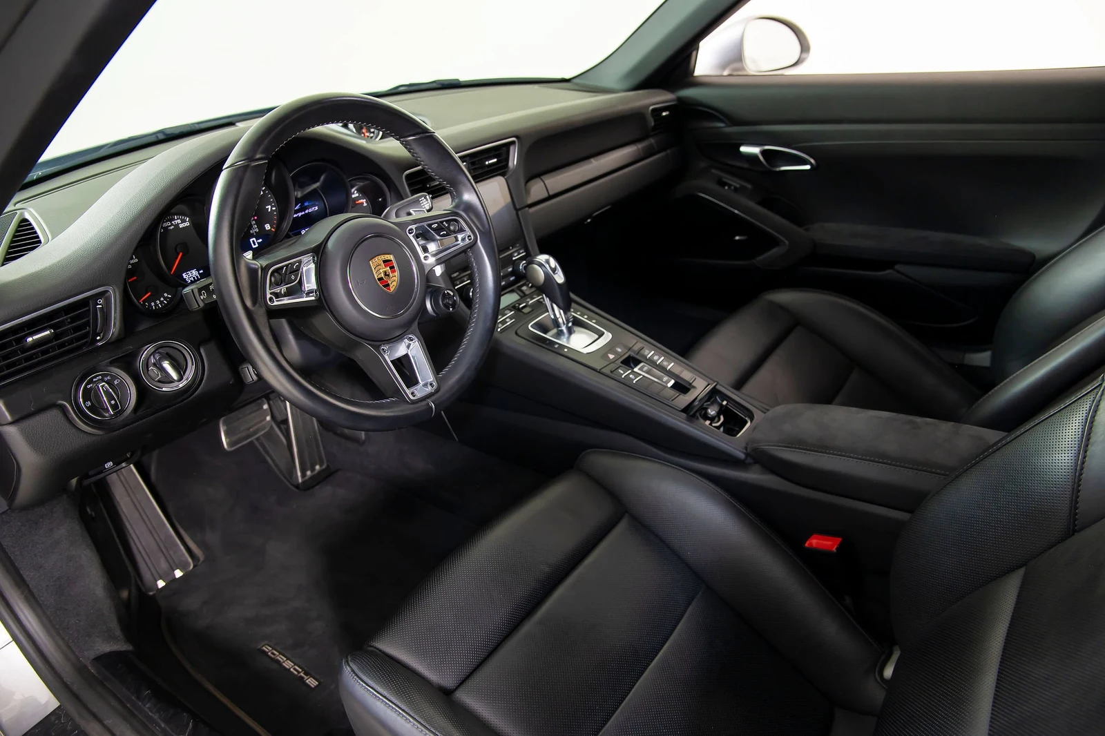 2019 Porsche 911 (991.2) Targa 4 GTS, 4/20