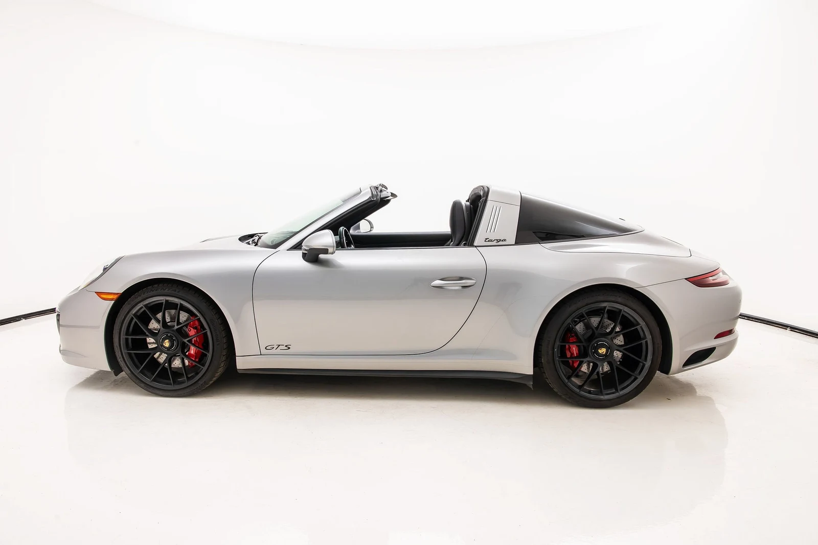 2019 Porsche 911 (991.2) Targa 4 GTS, 8/20