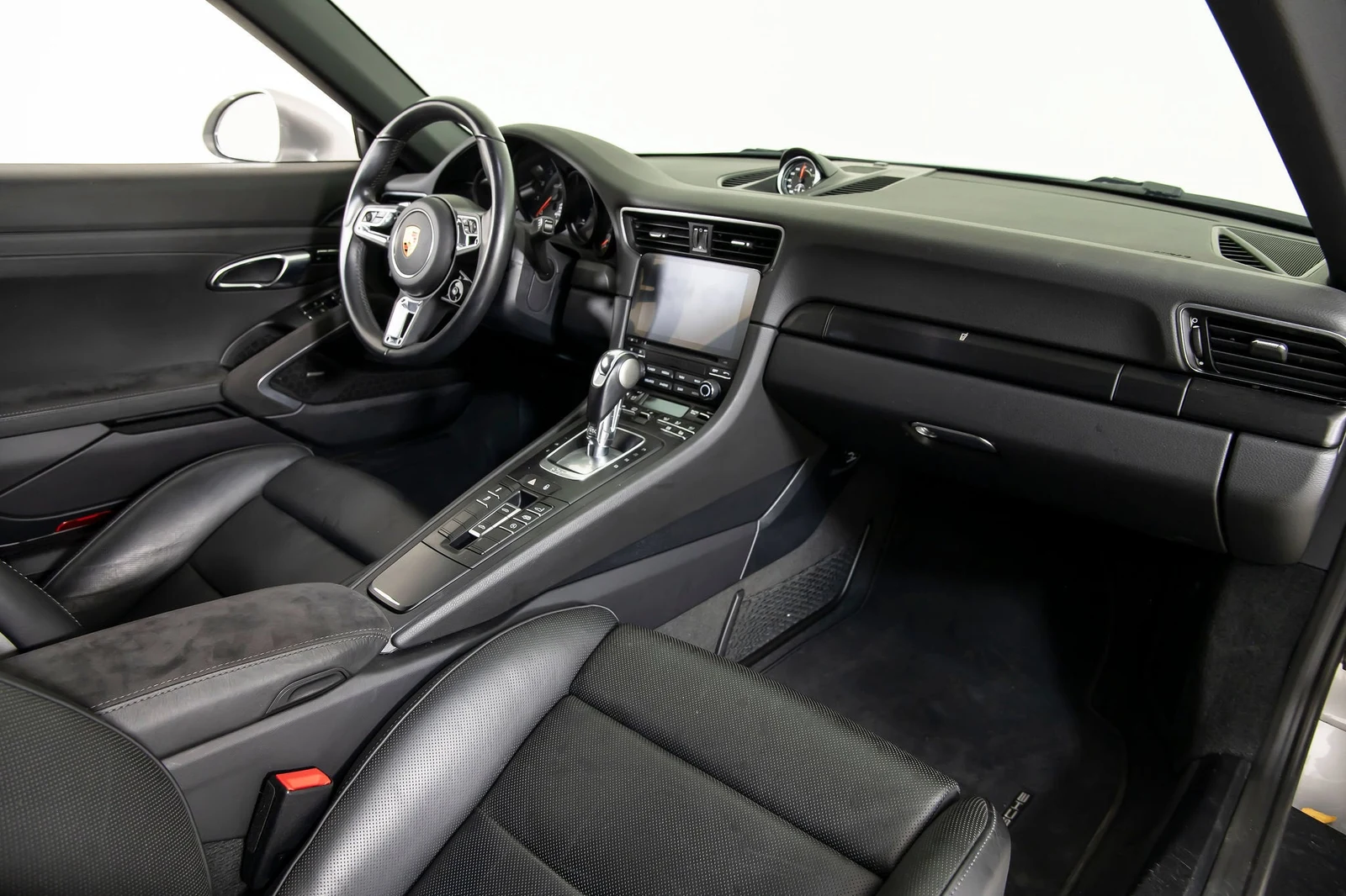 2019 Porsche 911 (991.2) Targa 4 GTS, 18/20