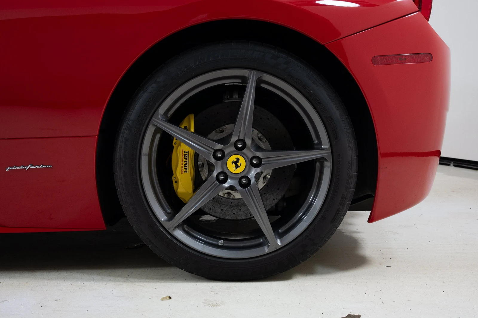 2014 Ferrari 458 Spider wheel