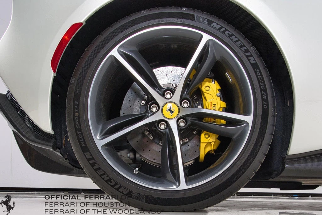 2024 Ferrari 296 GTS wheel