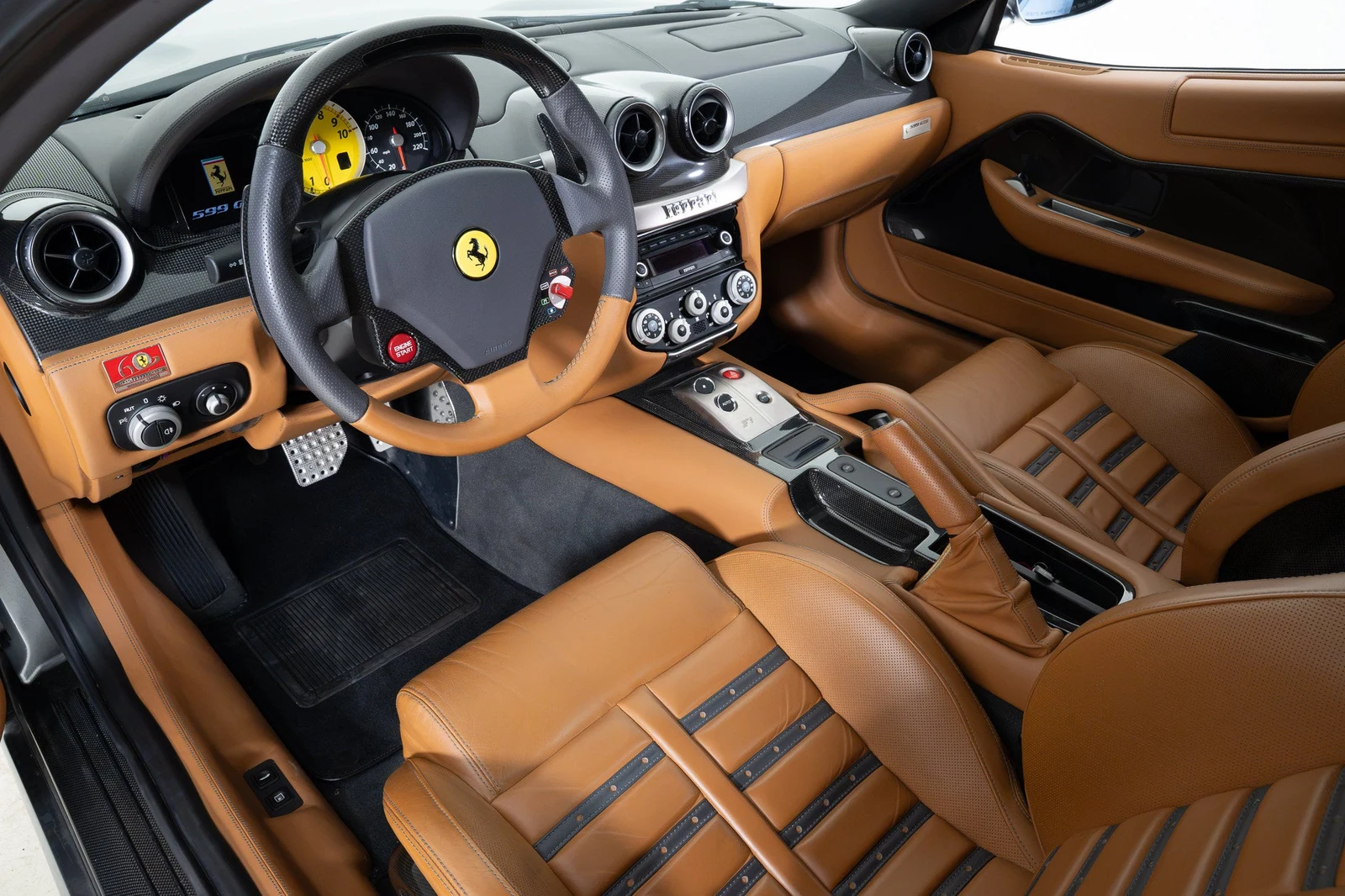 2007 Ferrari 599 GTB Fiorano interior, Cuoio