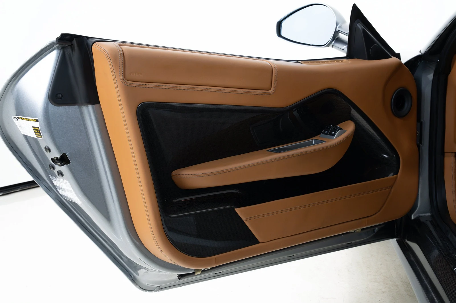 2007 Ferrari 599 GTB Fiorano interior, door panel, Cuoio