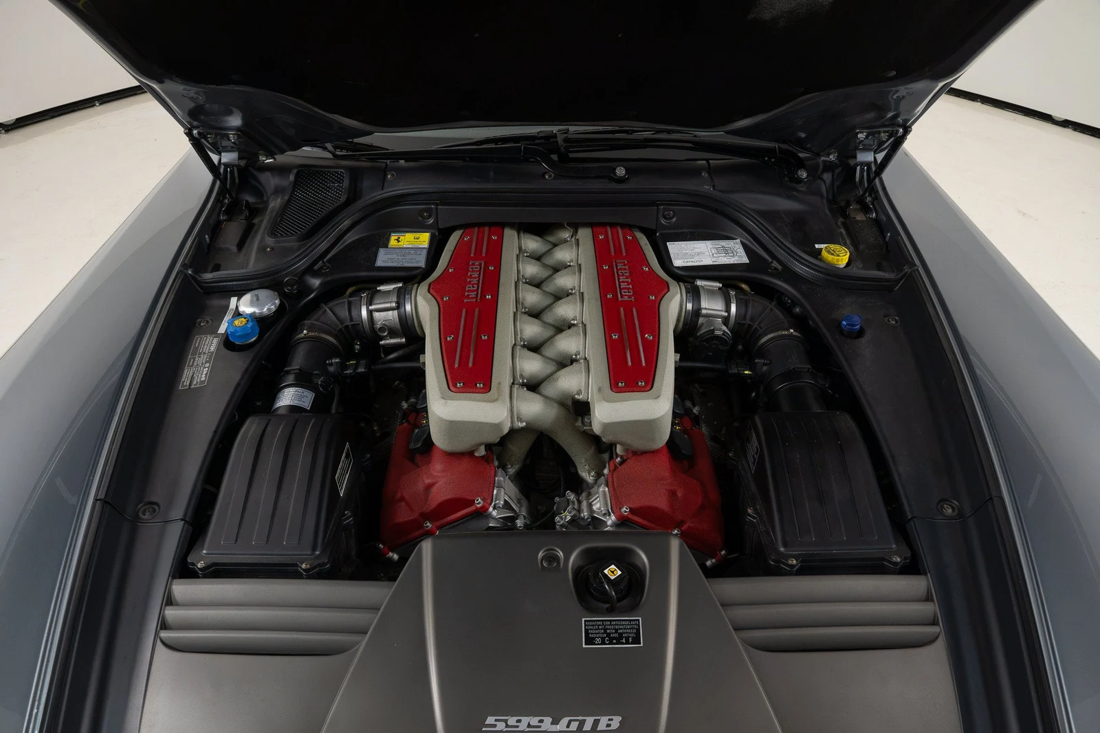 2007 Ferrari 599 GTB Fiorano engine