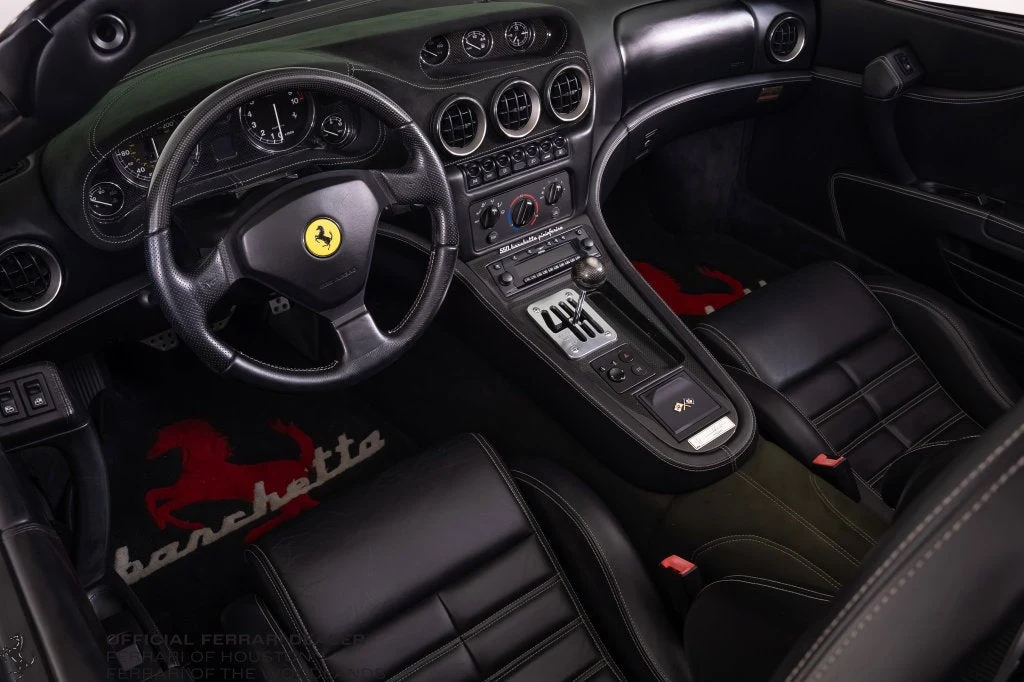 2001 Ferrari 550 Barchetta Pininfarina interior, dashboard, Nero