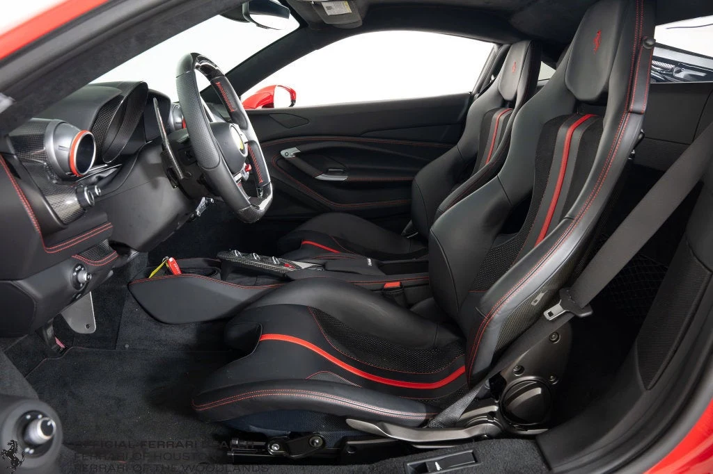 2020 Ferrari F8 Tributo interior, seats, Nero