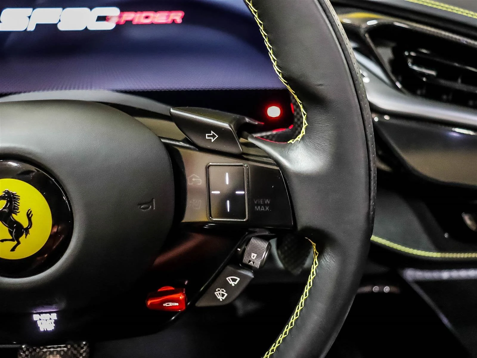 2022 Ferrari SF90 Spider, 19/20