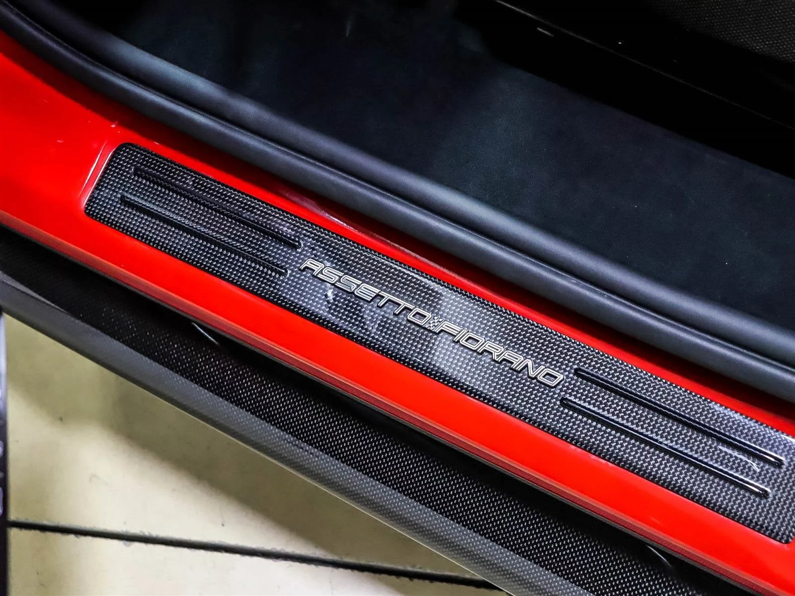 2023 Ferrari 296 GTB, 17/20