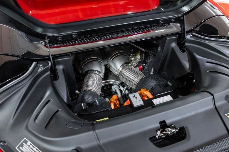 2024 Ferrari 296 GTS, 14/20