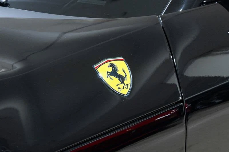 2025 Ferrari 12Cilindri, 12/20