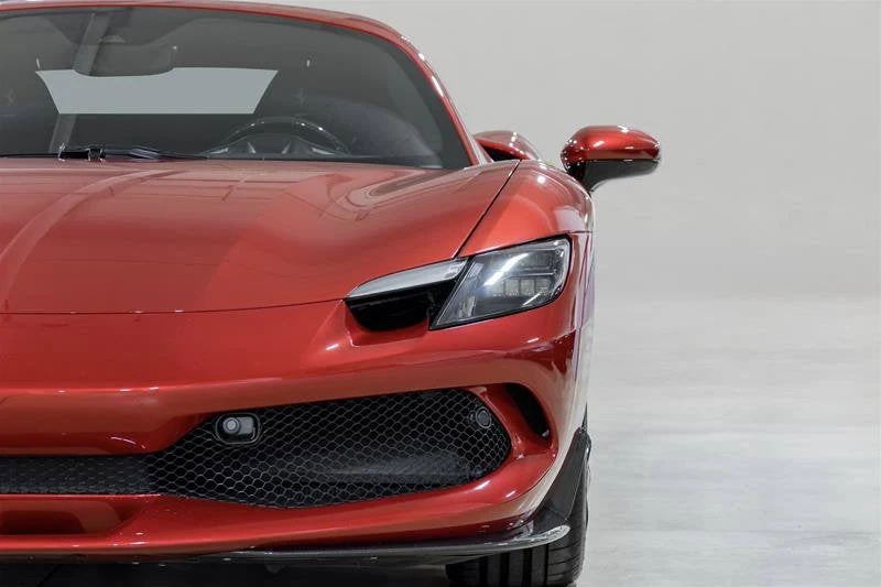 2025 Ferrari 296 GTS, 6/20