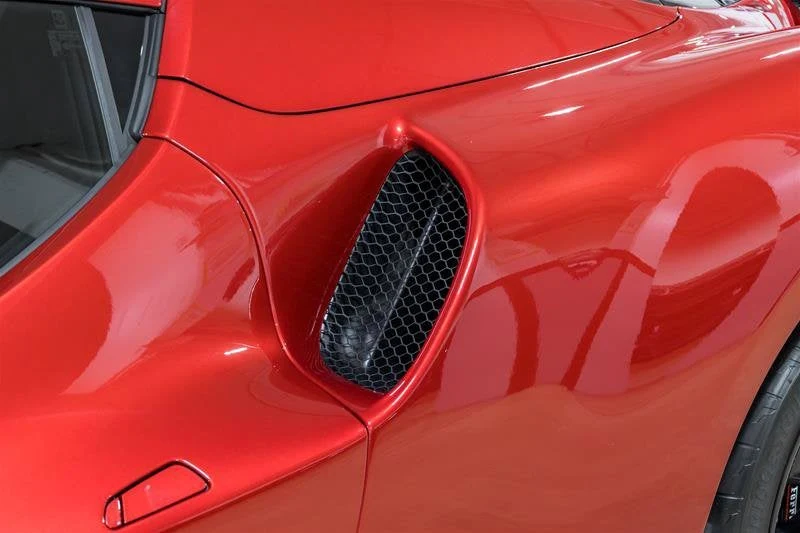 2025 Ferrari 296 GTS, 16/20