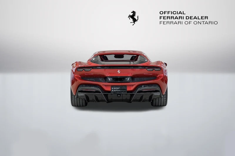 2025 Ferrari 296 GTS, 19/20