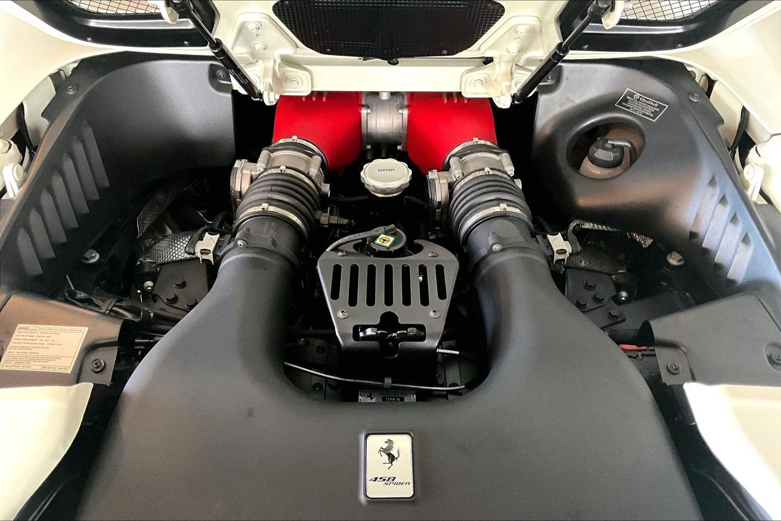2014 Ferrari 458 Spider, 19/20