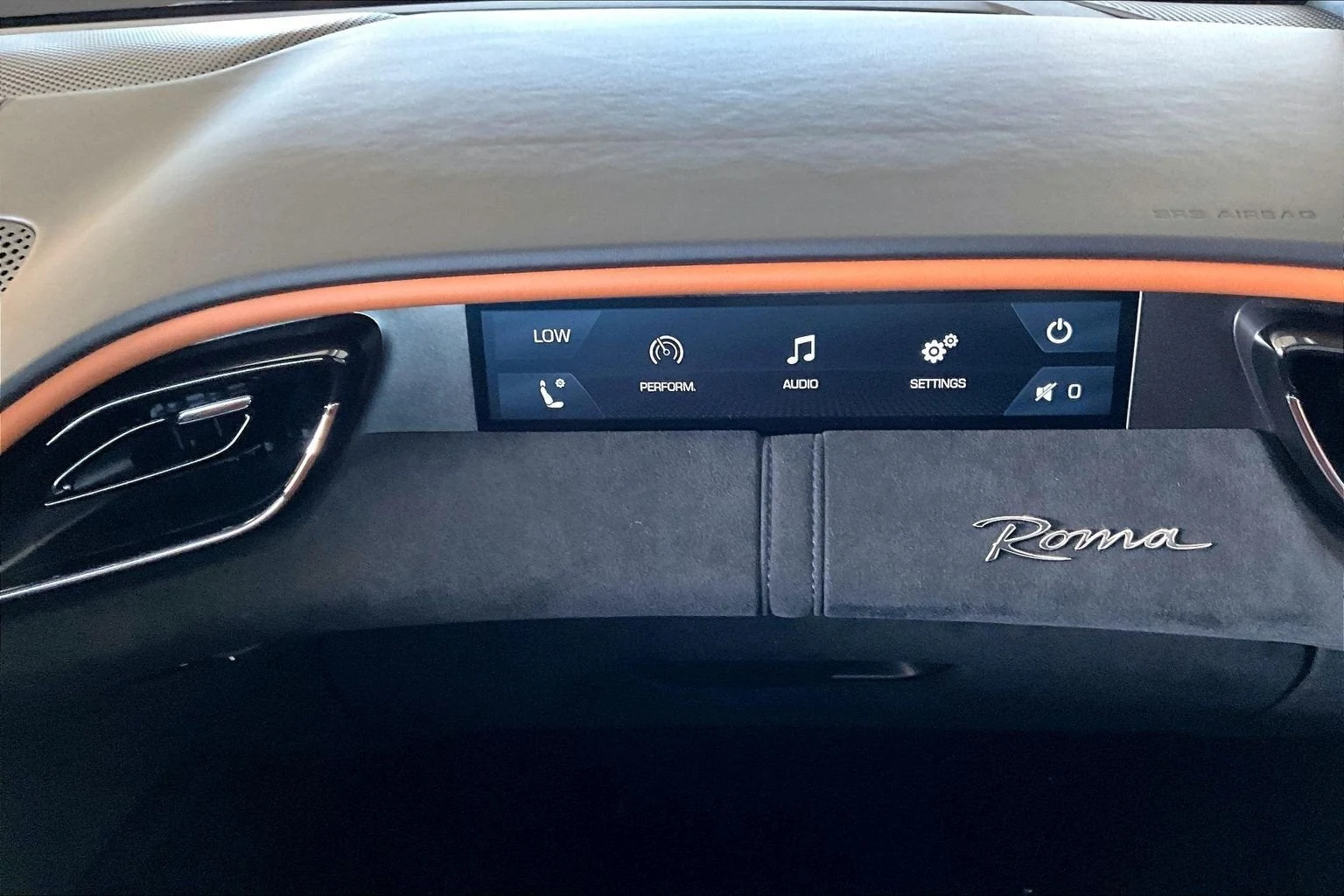 2021 Ferrari Roma Coupé, 17/20