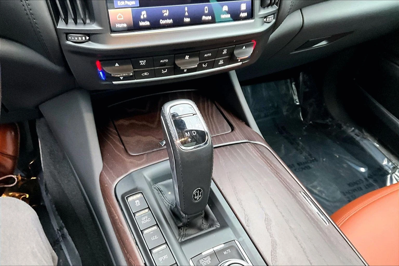 2021 Maserati Levante GranLusso, 9/20