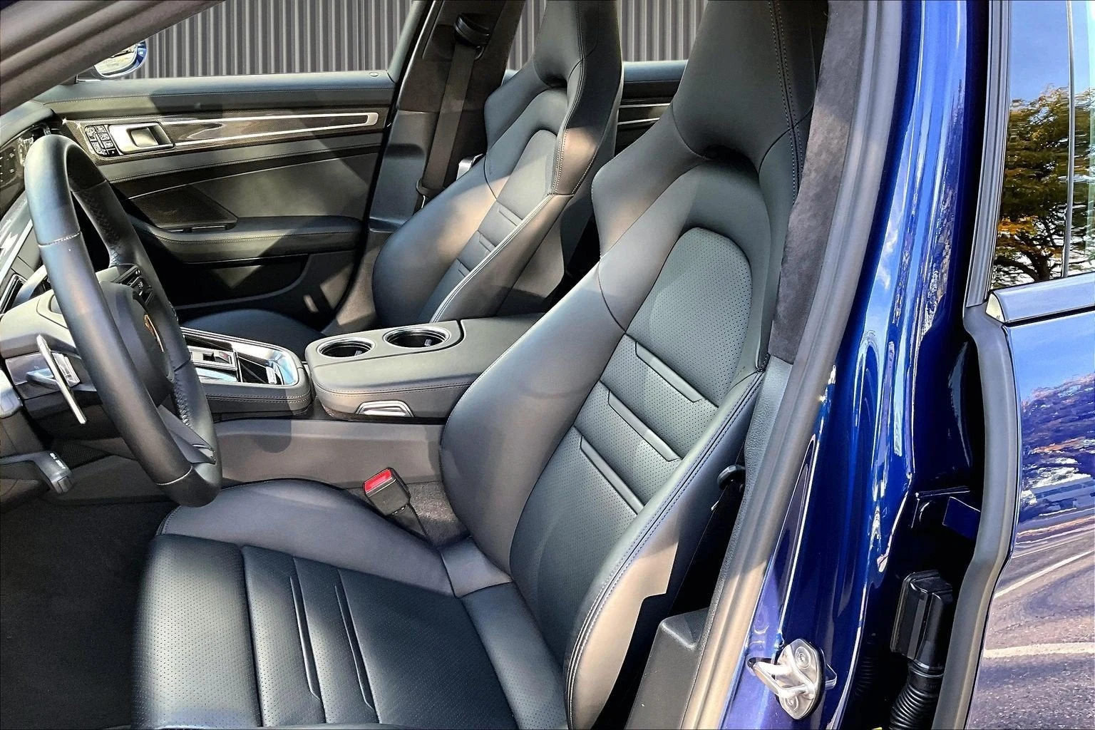 2021 Porsche Panamera GTS (971), 19/20