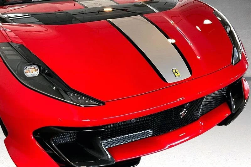 2022 Ferrari 812 Competizione, 13/20