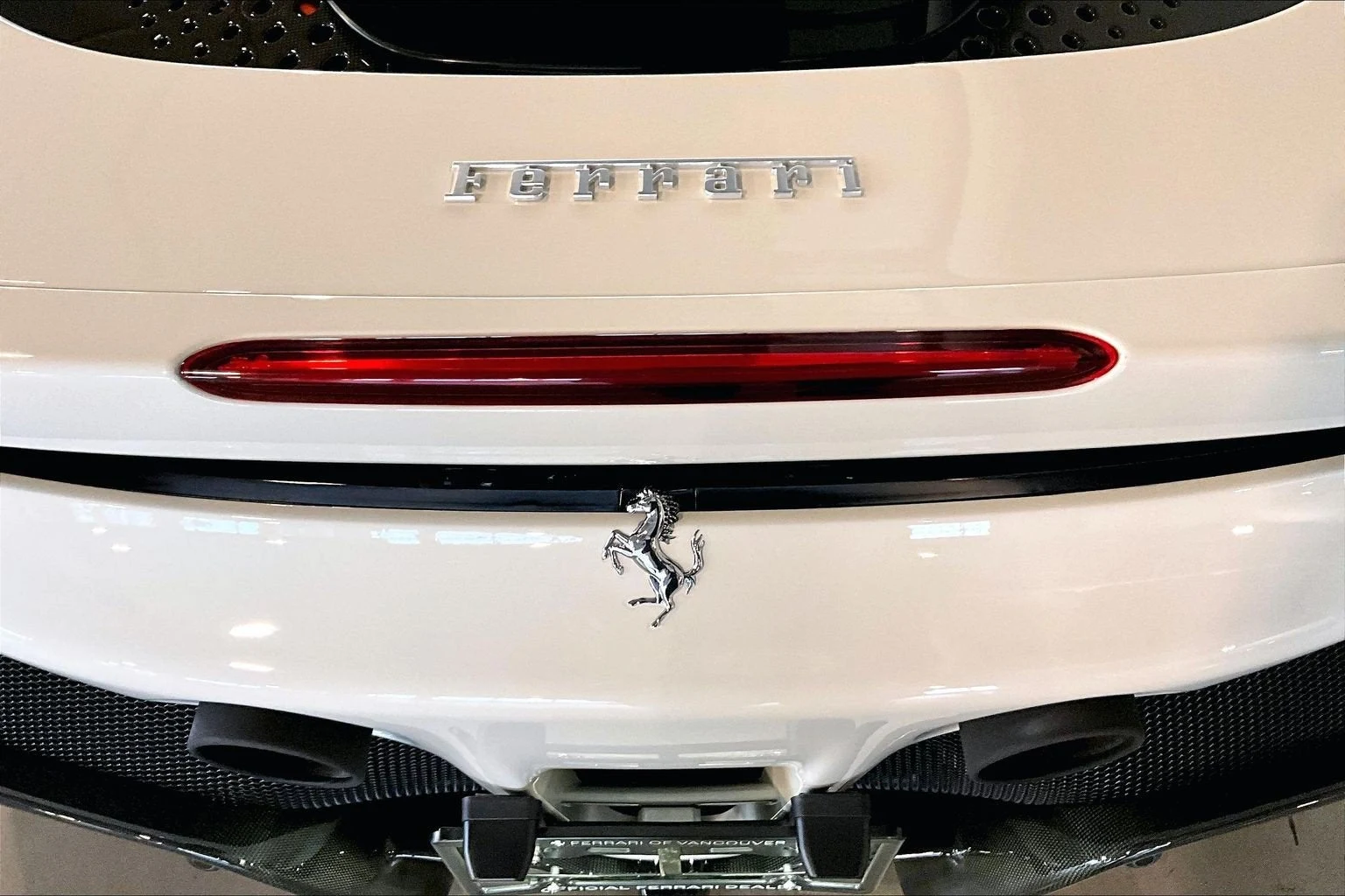 2023 Ferrari SF90 Spider, 17/20