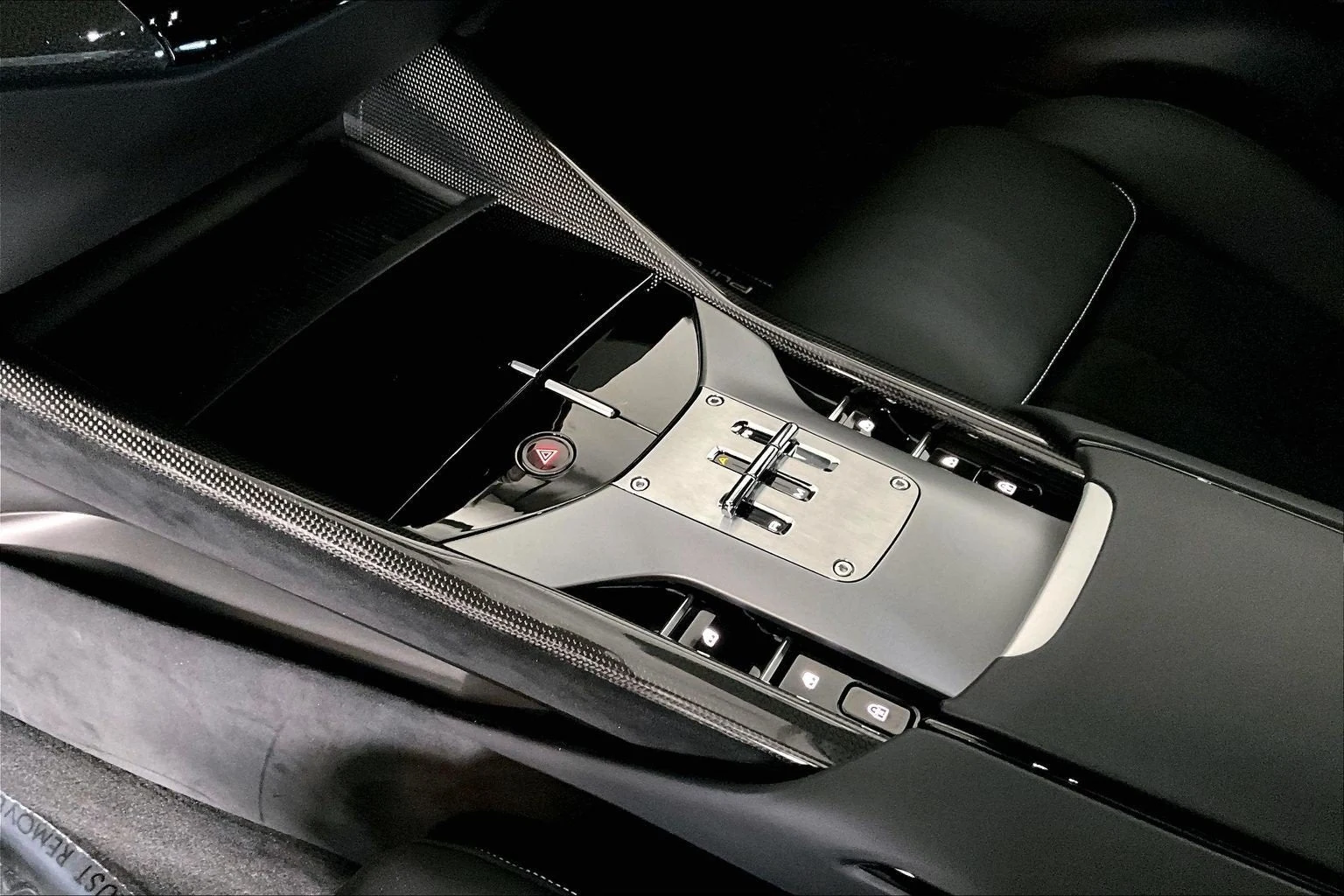 2024 Ferrari Purosangue, 14/20