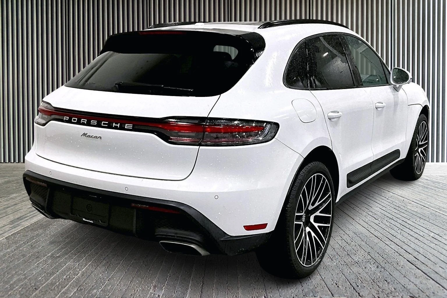 2025 Porsche Macan (95B), 6/20