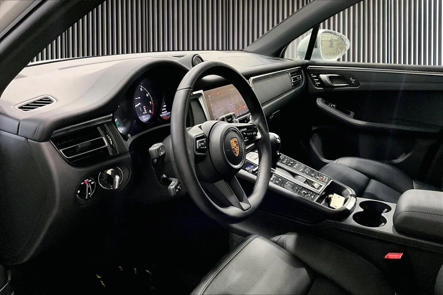 2025 Porsche Macan (95B), 14/20