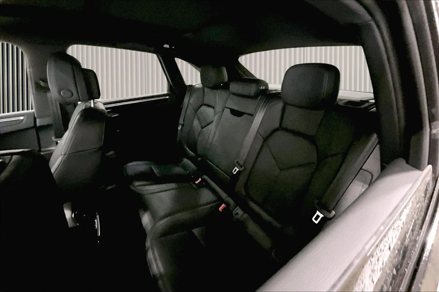 2025 Porsche Macan (95B), 19/20