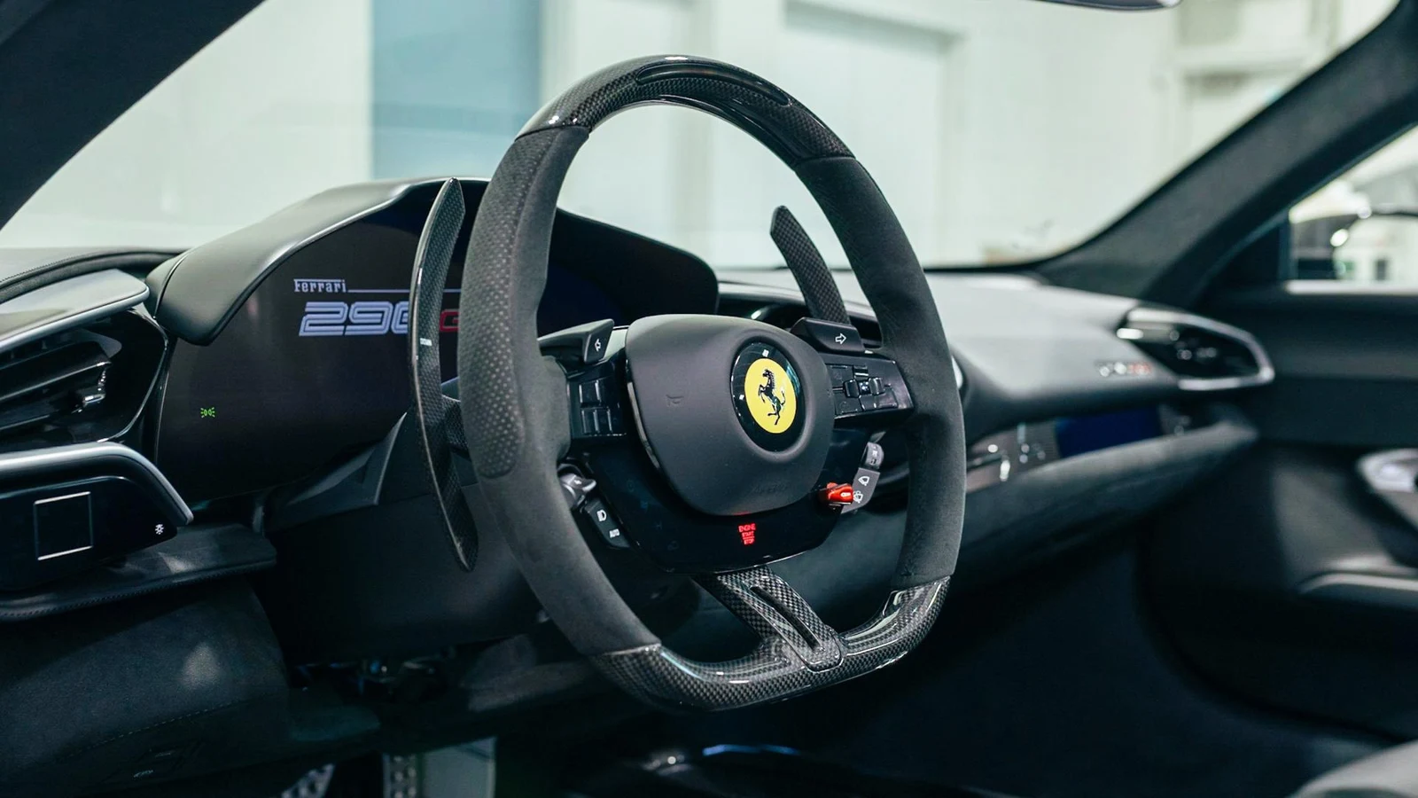 2026 Ferrari 296 GTS, 7/16