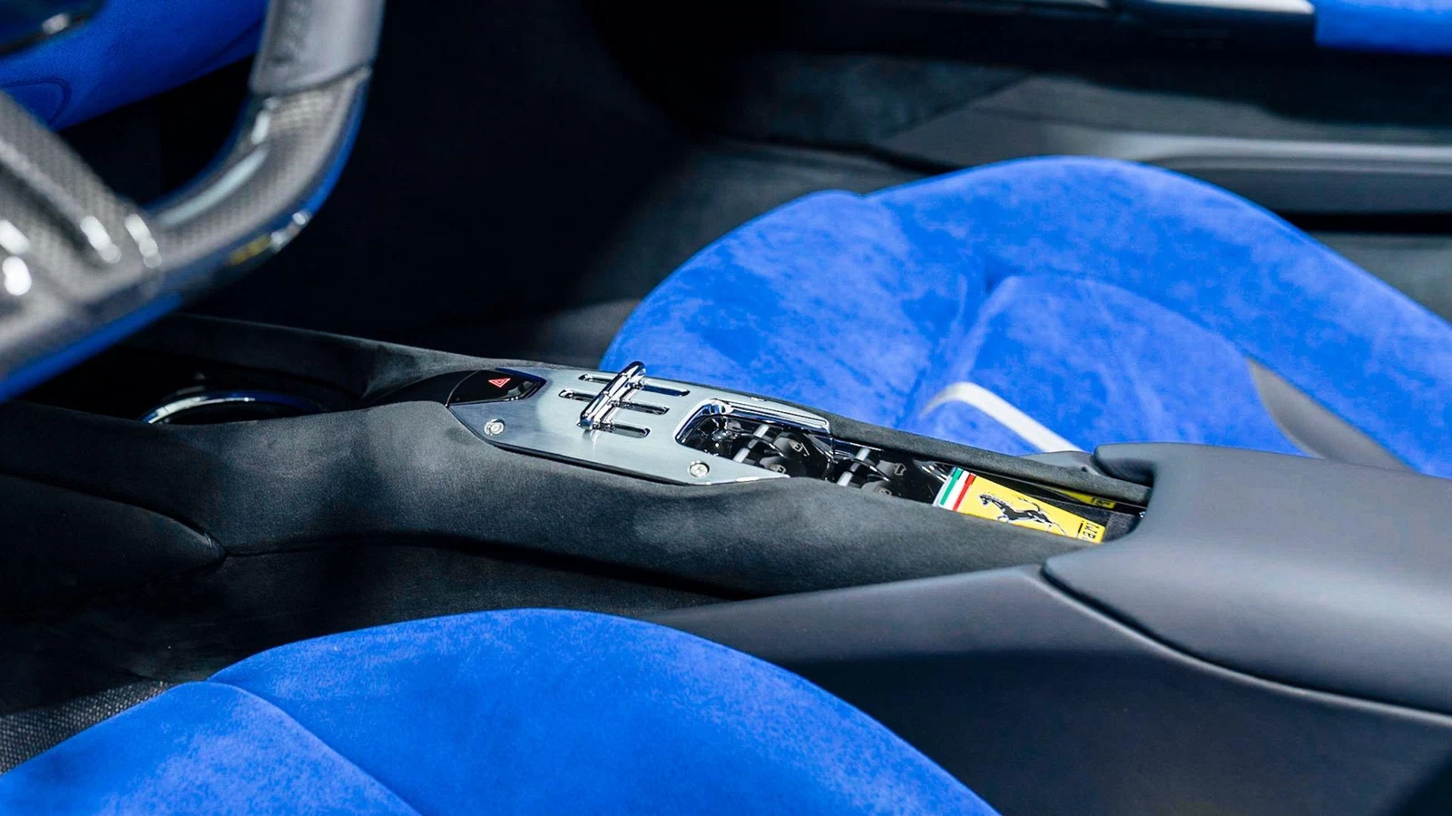 2026 Ferrari 296 GTS, 8/16