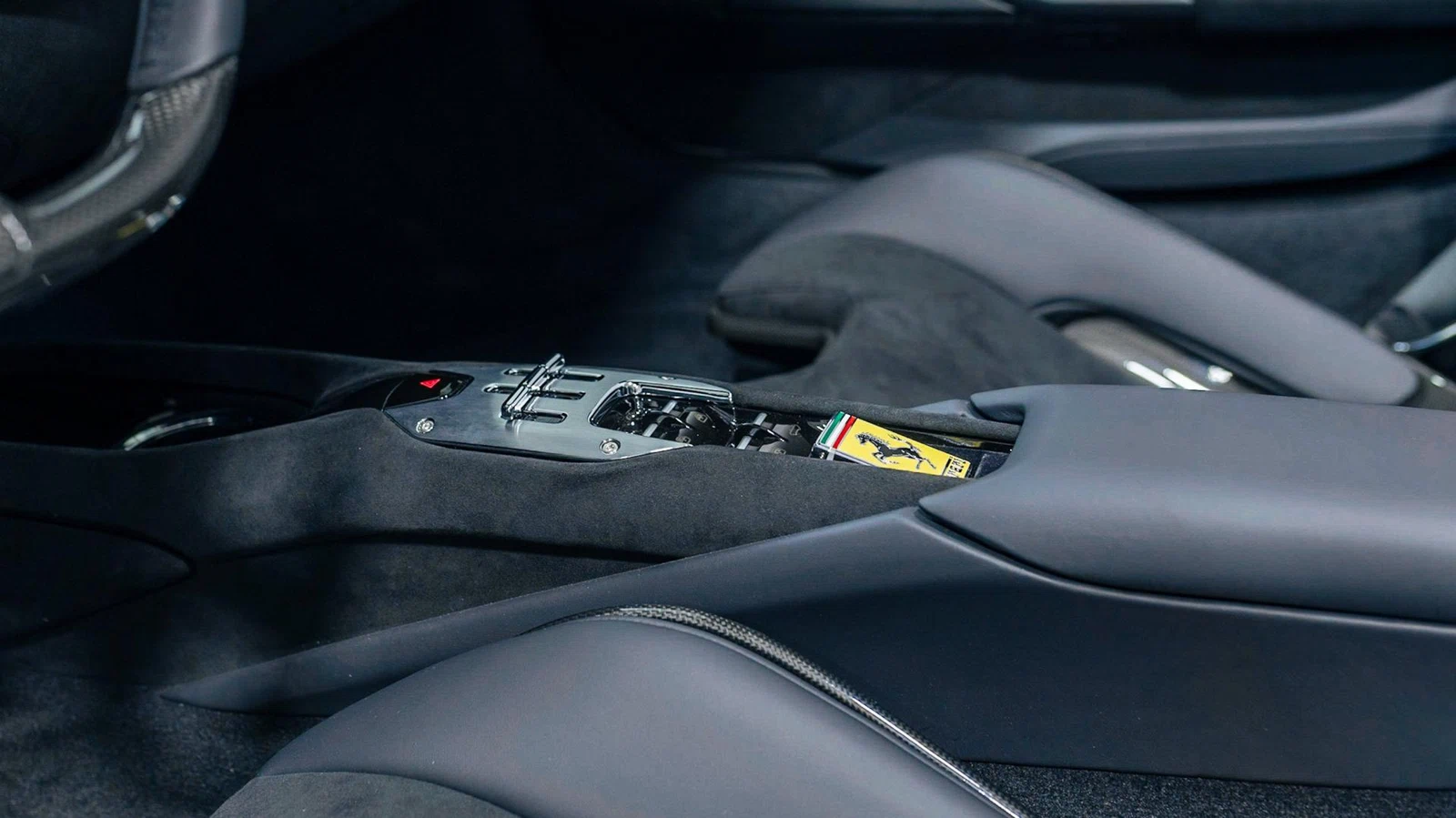 2026 Ferrari 296 GTS, 8/16