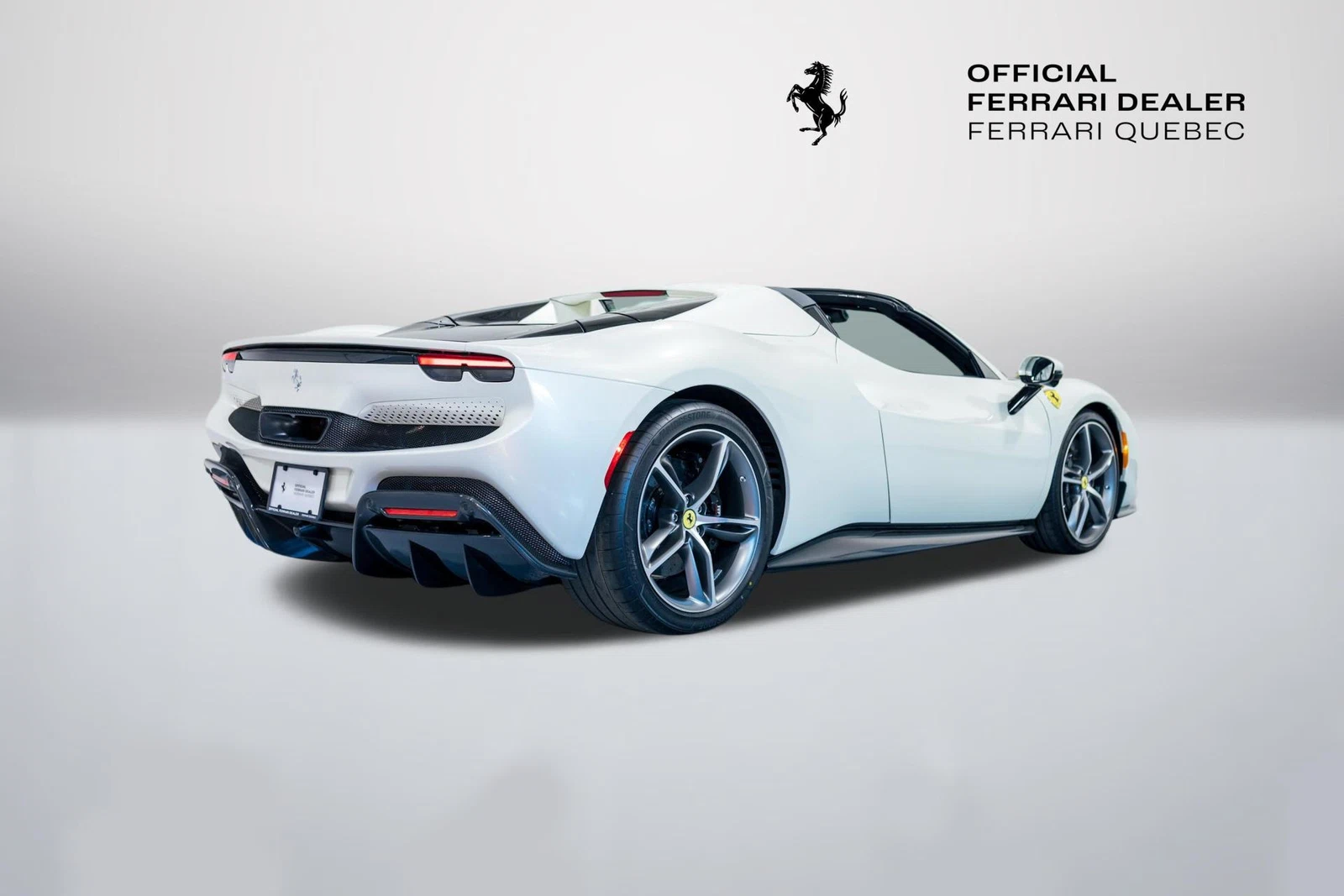 2026 Ferrari 296 GTS, 16/16
