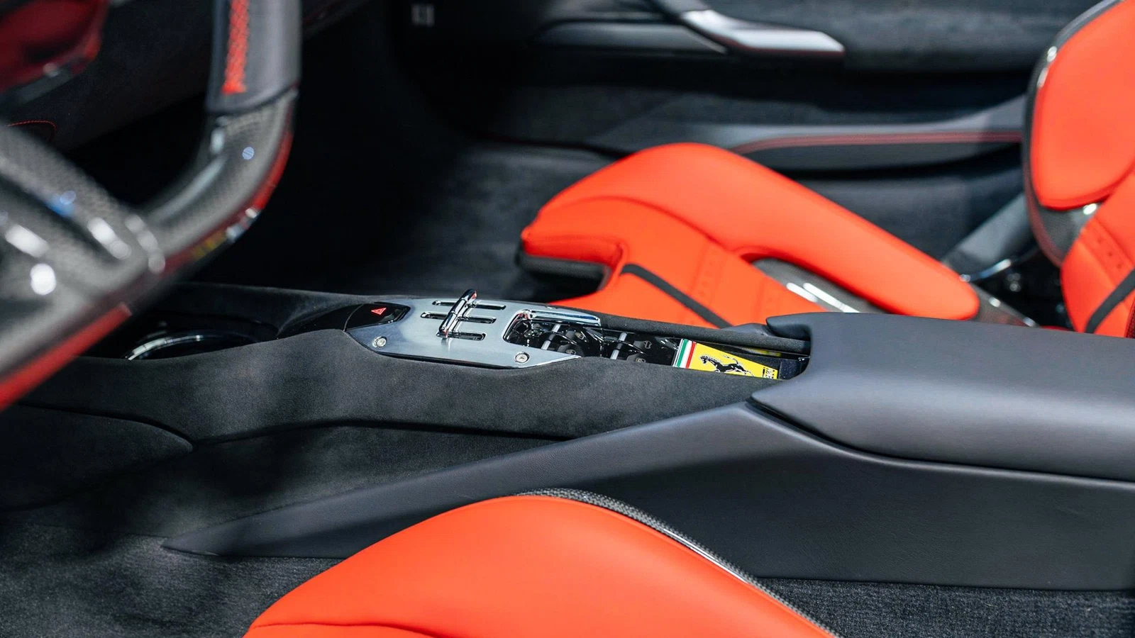2026 Ferrari 296 GTS, 8/16