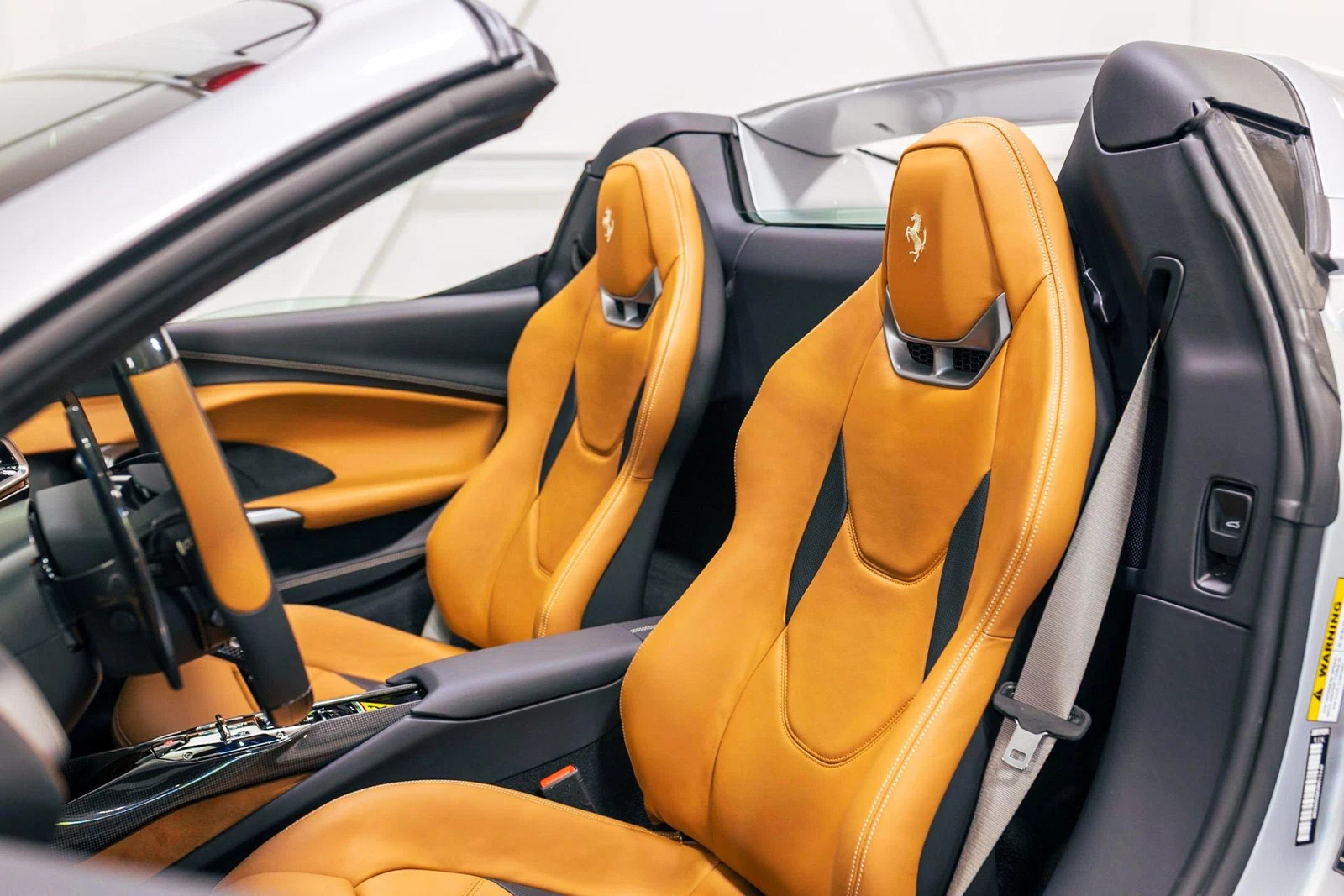 2025 Ferrari 296 GTS, 5/15