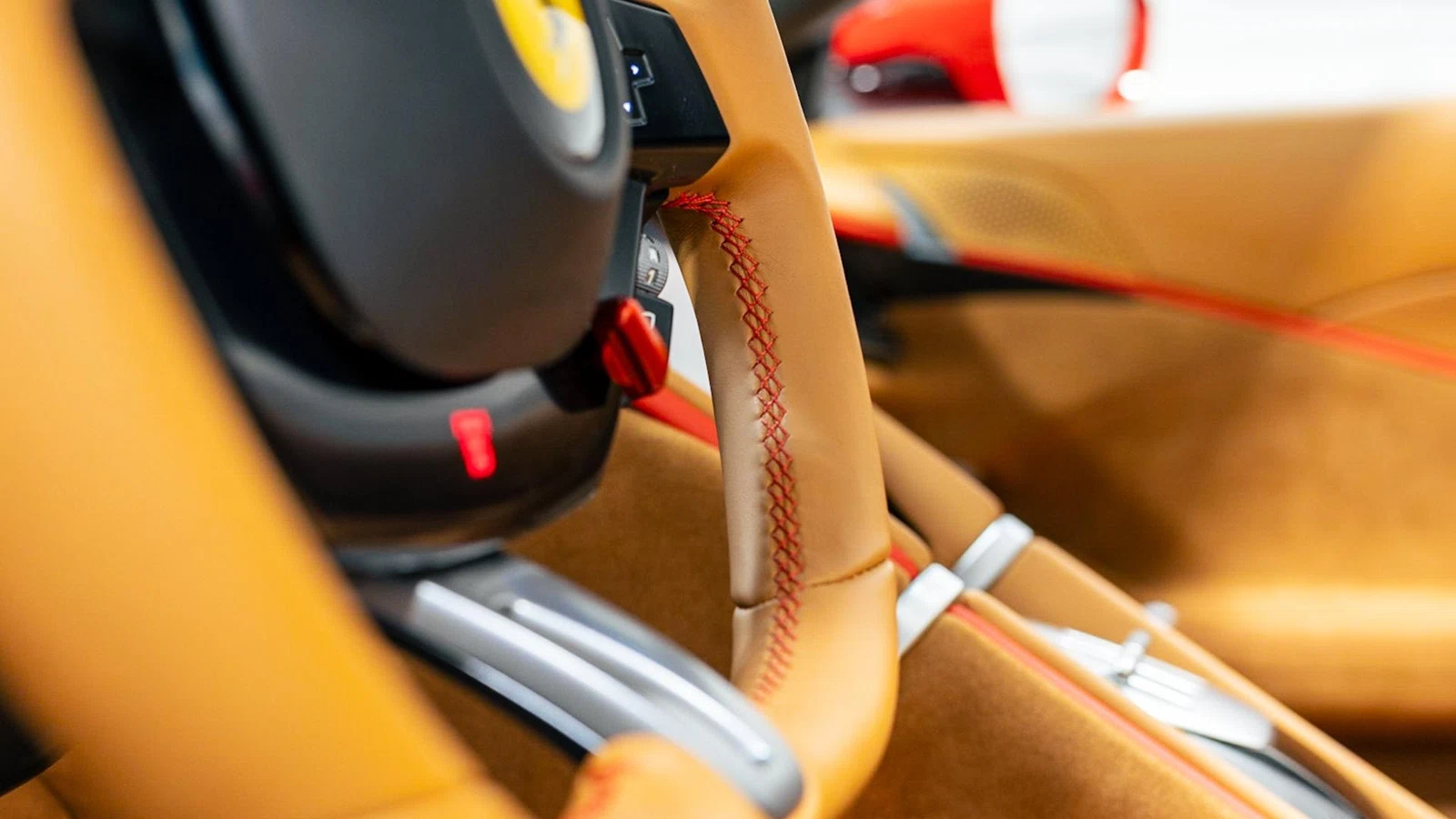 2025 Ferrari Roma Spider, 6/16