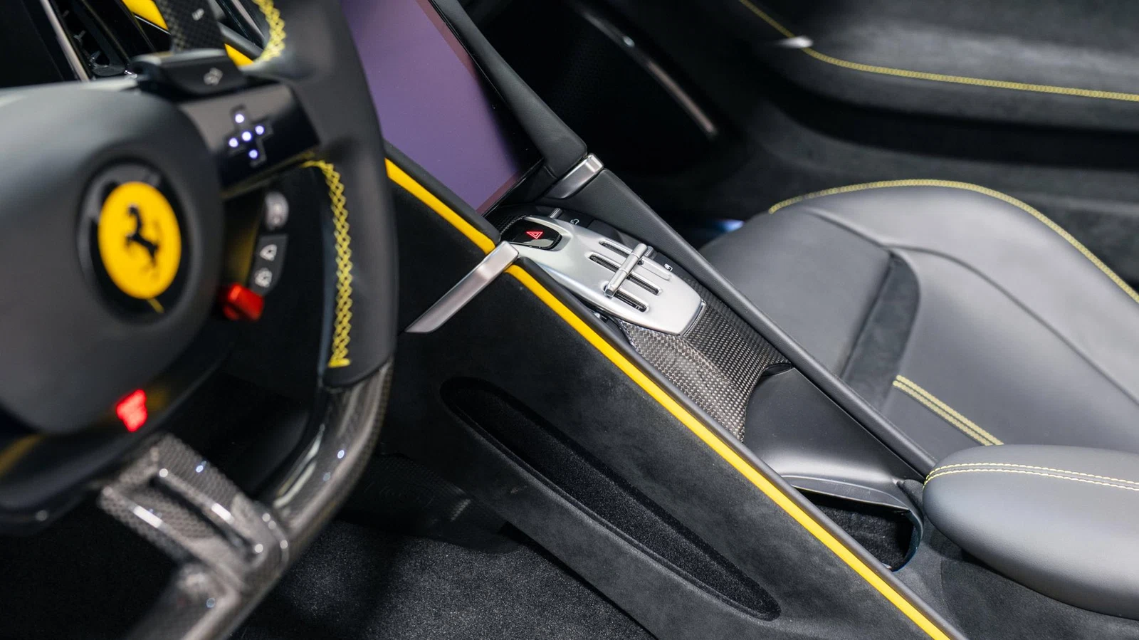 2024 Ferrari Roma Spider, 8/16