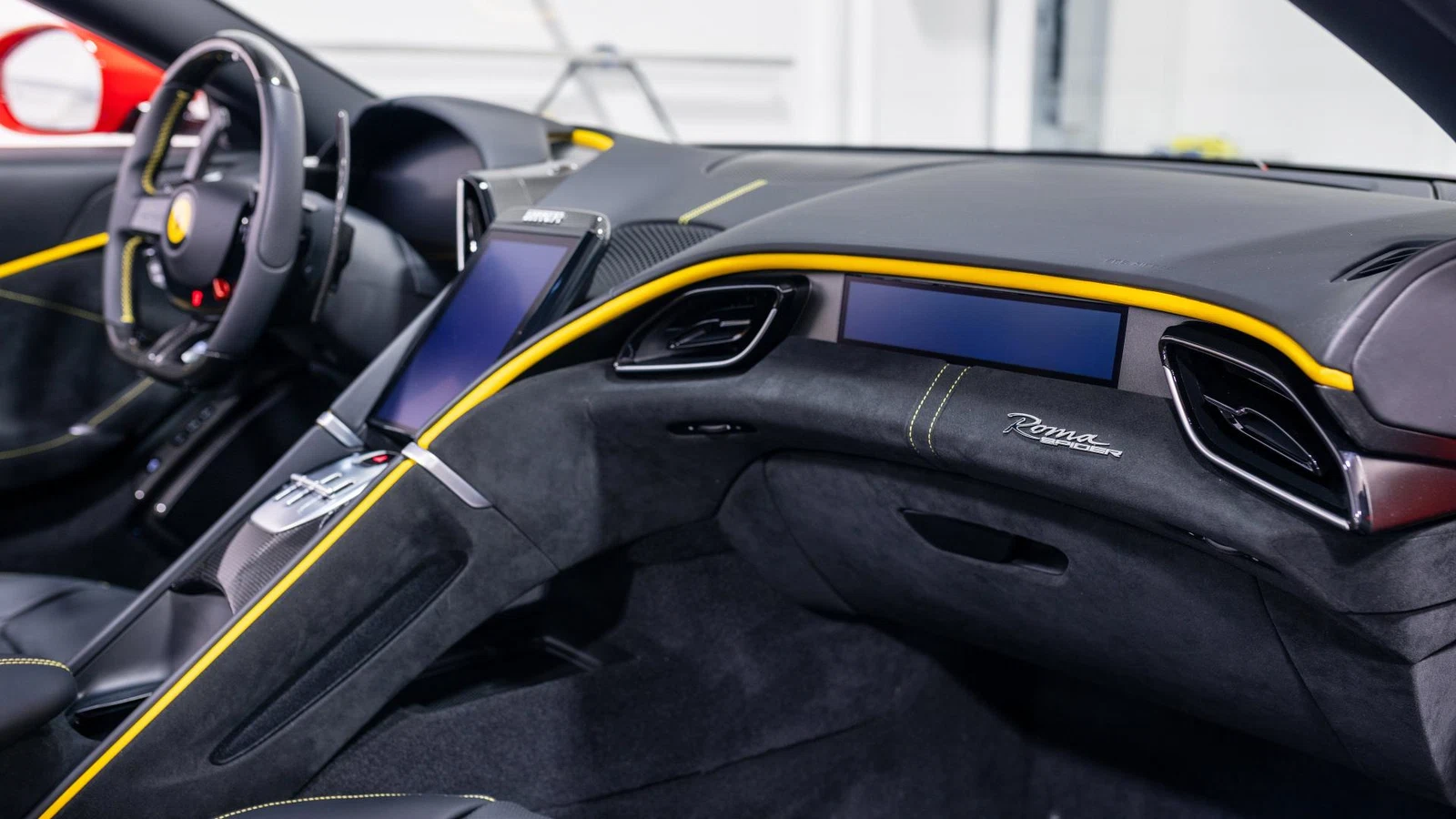 2024 Ferrari Roma Spider, 9/16
