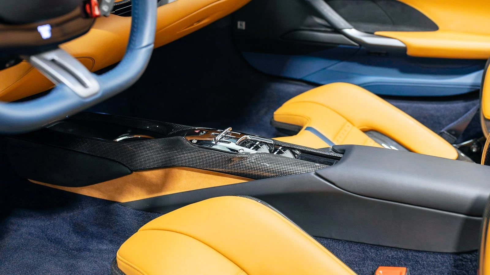 2024 Ferrari 296 GTS, 8/16