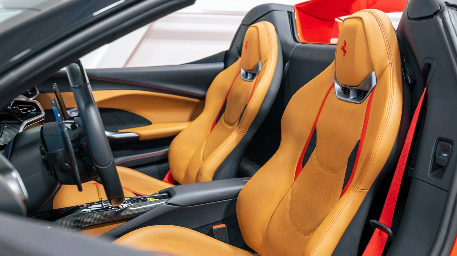 2024 Ferrari 296 GTS, 5/16