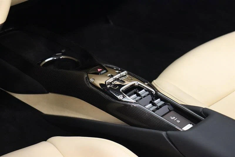2023 Ferrari 296 GTS, 7/28