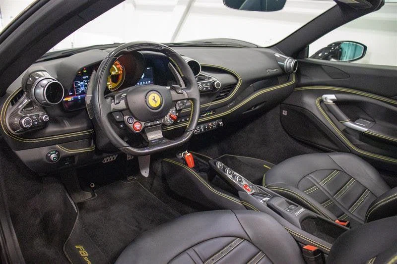 2023 Ferrari SF90 Stradale, 17/22