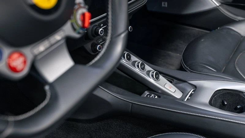 2022 Ferrari Portofino M, 8/19