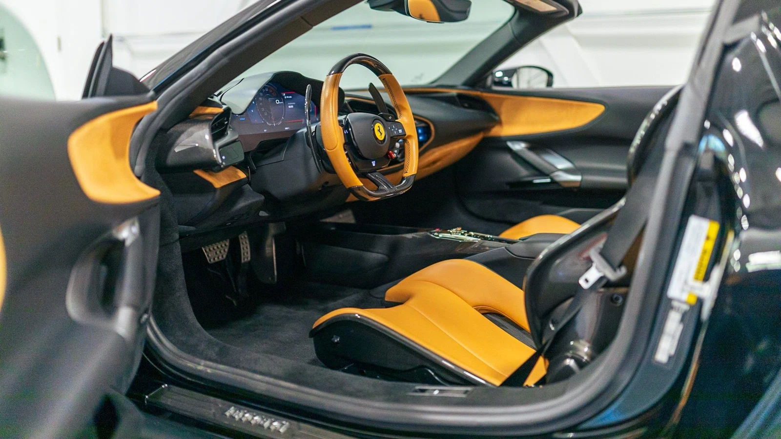 2022 Ferrari SF90 Spider, 4/17