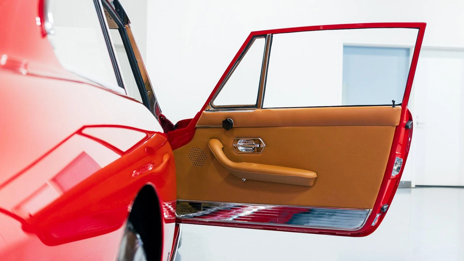1967 Ferrari 330 GT 2+2, 12/16