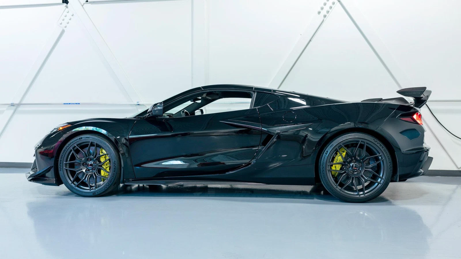 2024 Chevrolet Corvette Z06 Convertible 3LZ (C8), 13/15